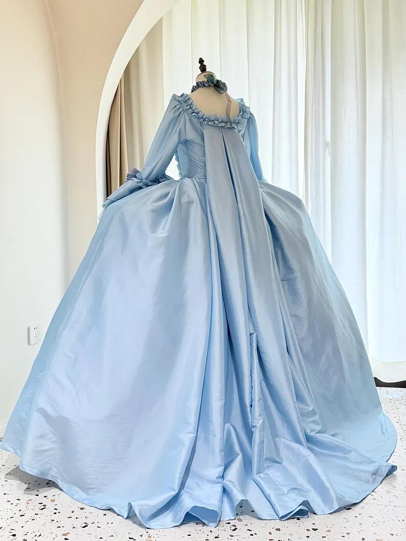 18th Century Rococo Blue Robe  - Bathrobe ulasan dan harga