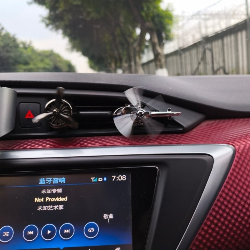 Car Air Vent Clip Fan Airplane - Aromatherapy Diffuser ulasan dan harga